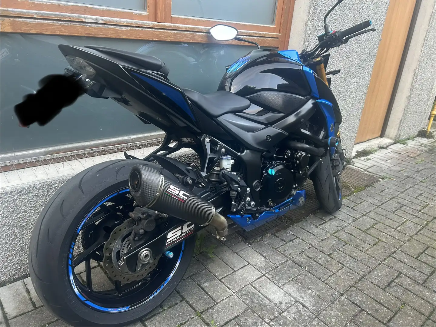 Suzuki GSX-S 750 - 2