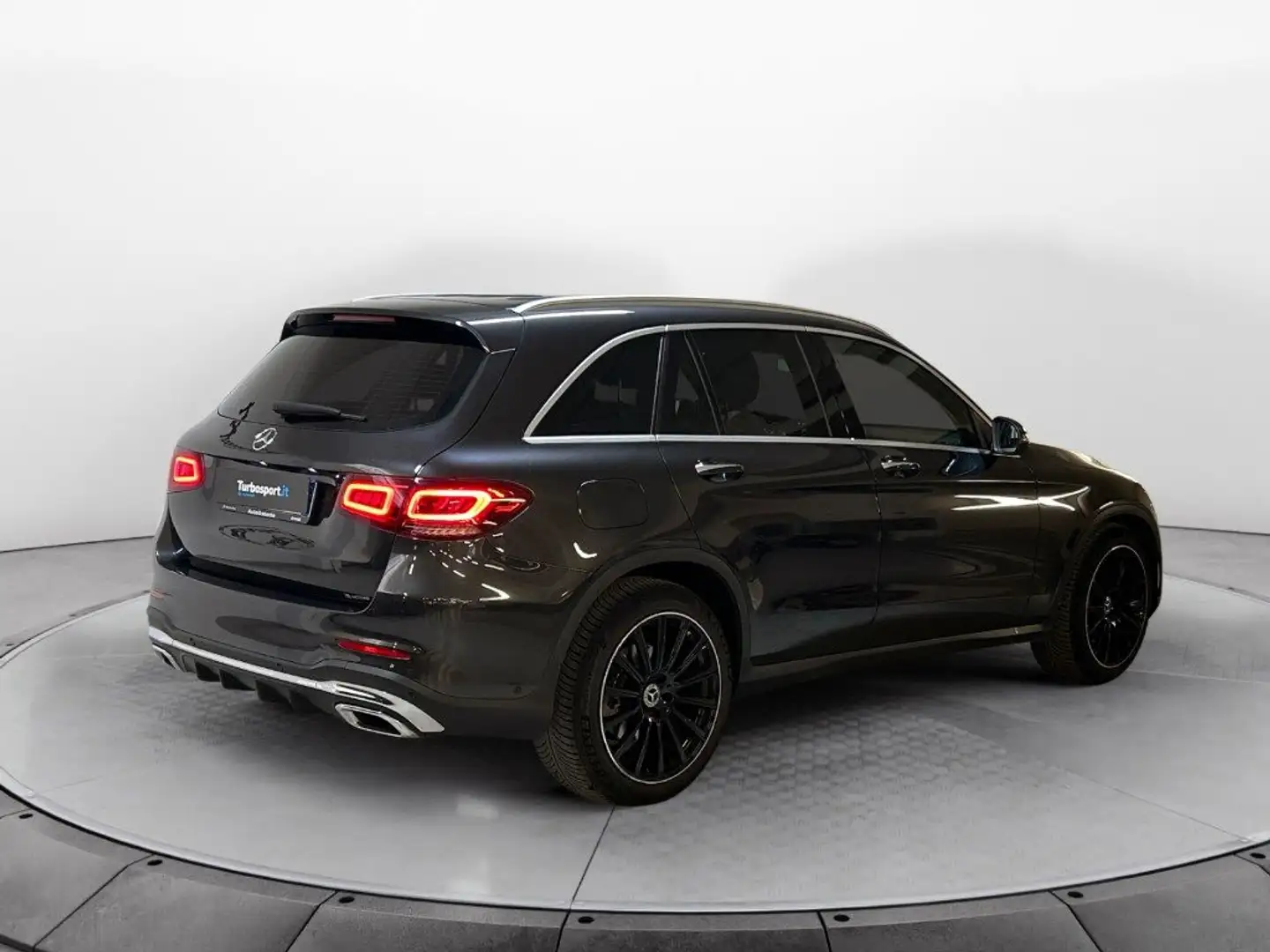 Mercedes-Benz GLC 300 d 4Matic Premium Grau - 2