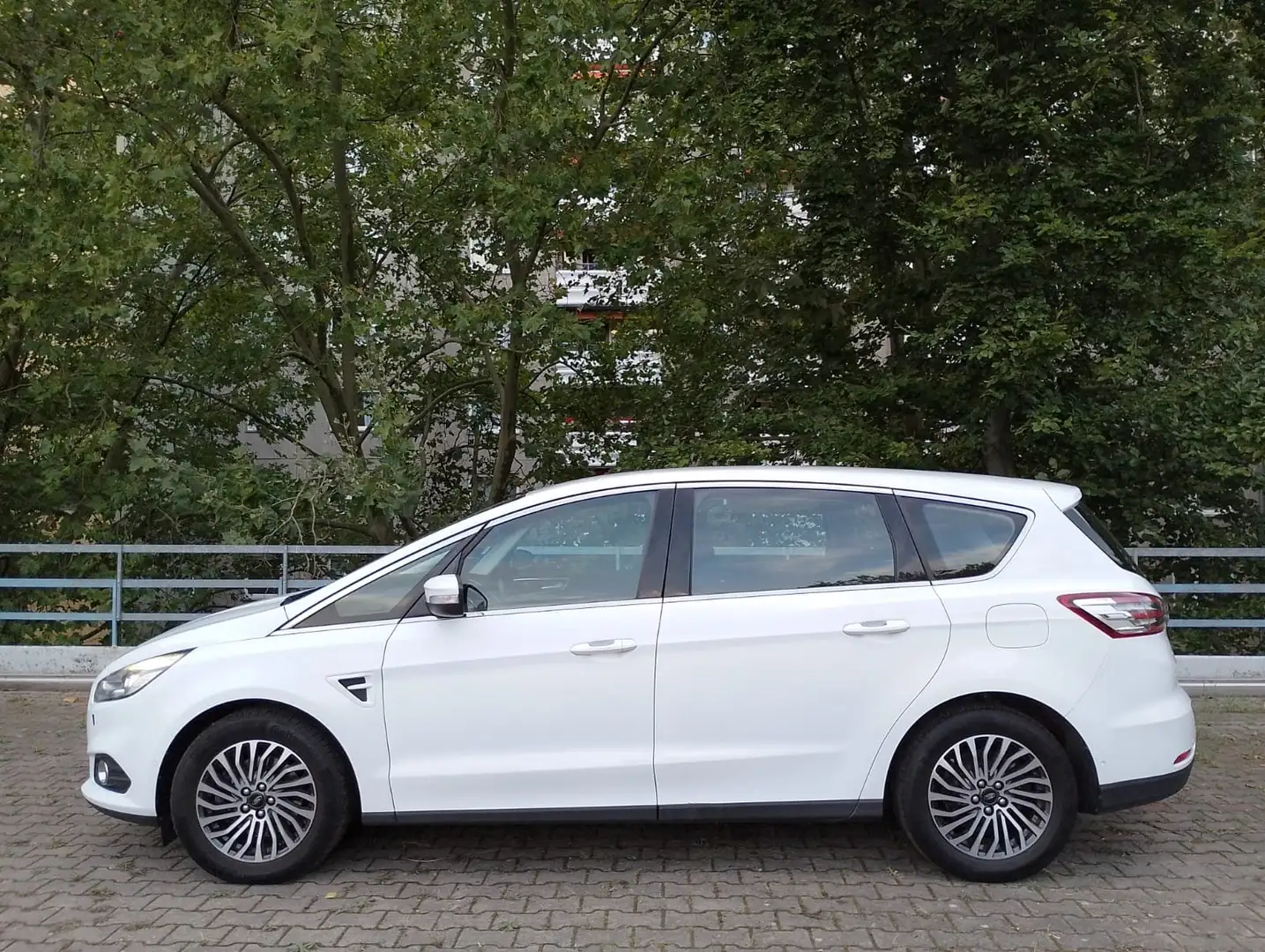 Ford S-Max Titanium Weiß - 2