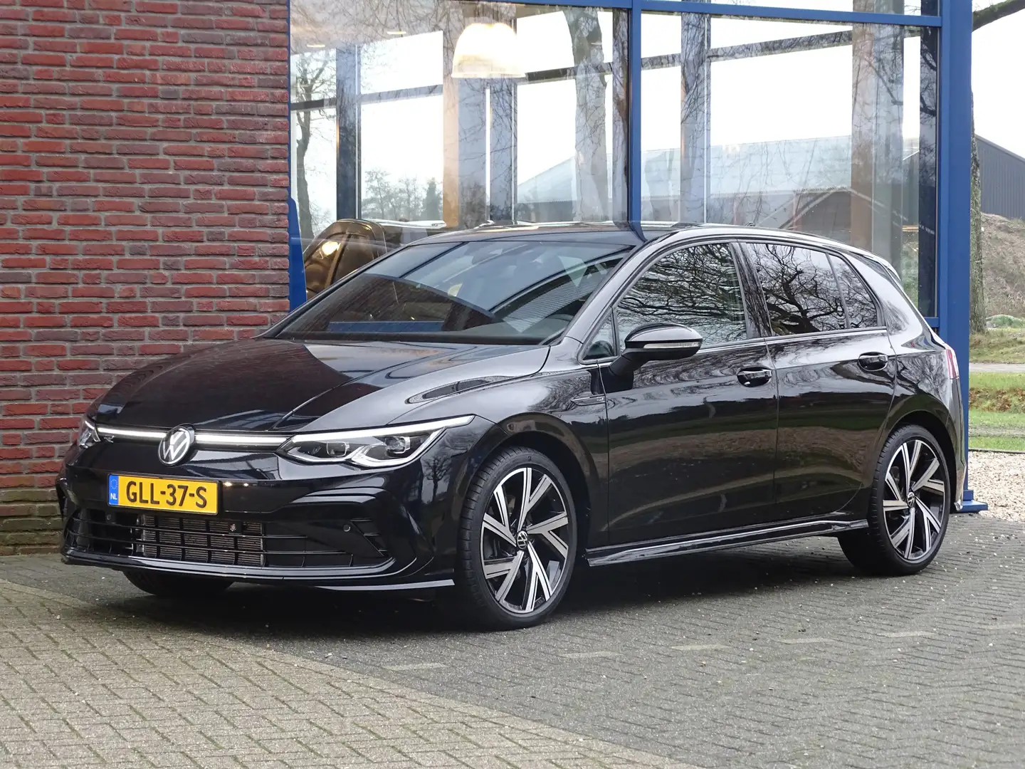 Volkswagen Golf 2.0 R-LINE Noir - 1