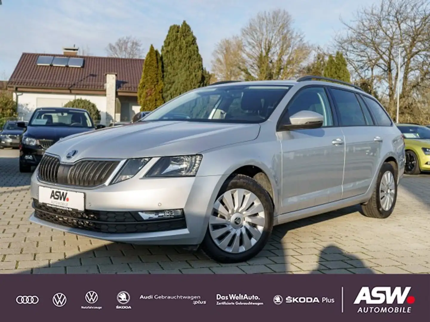 Skoda Octavia Combi Ambition 2,0 TDI Navi PDC GRA AHK Silber - 1