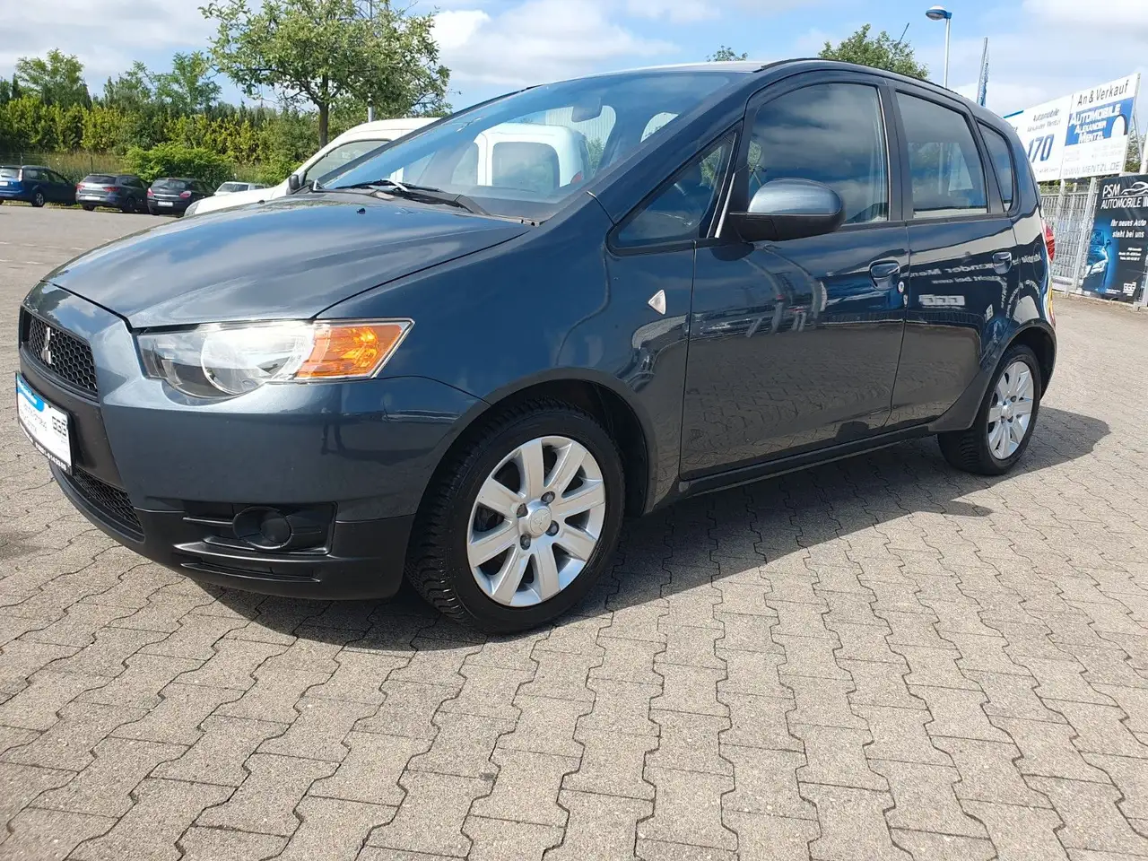 Mitsubishi Colt