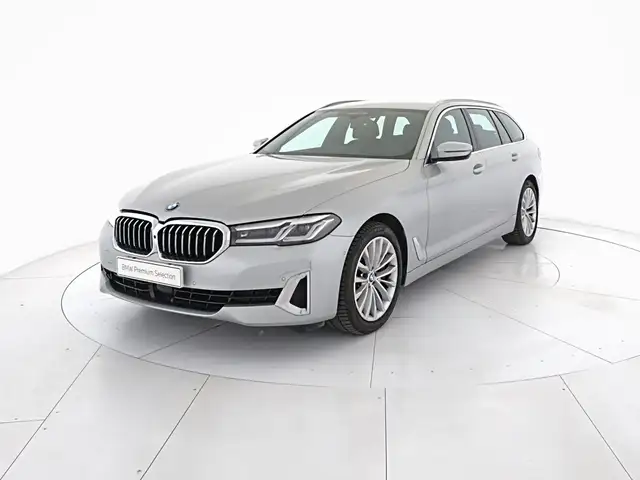 BMW 540 540i xDrive Touring Luxury