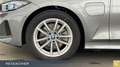 BMW 330 e A xDrive Lim AdaptLED RFK PDC HuD HiFi 17" Grau - thumbnail 3