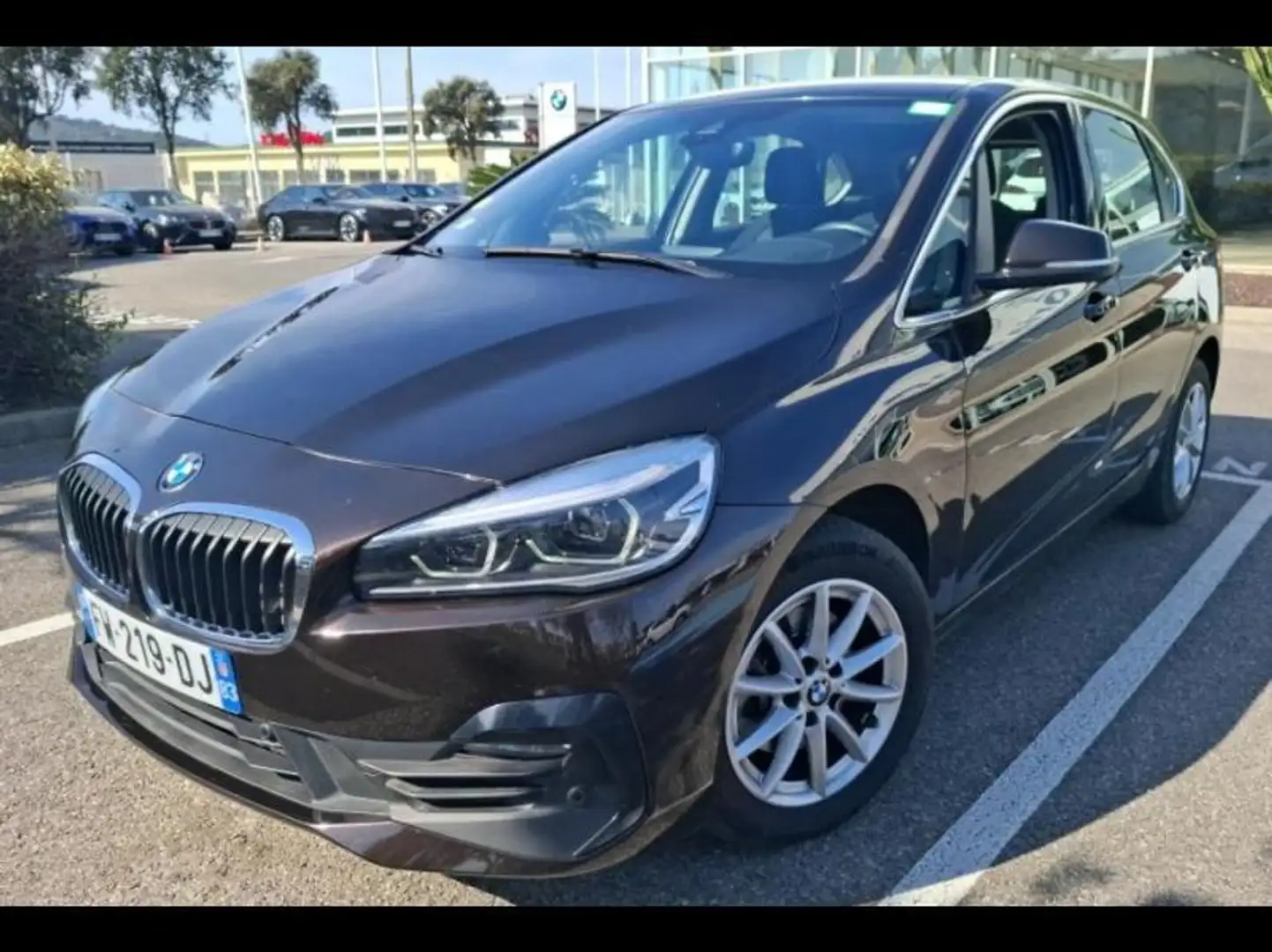 BMW 216 216dA 116ch  Business Design DKG7 - 1