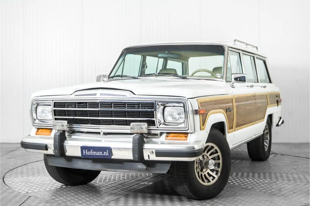 Jeep Wagoneer 5.9 V8 Limited Wagon, foto 3