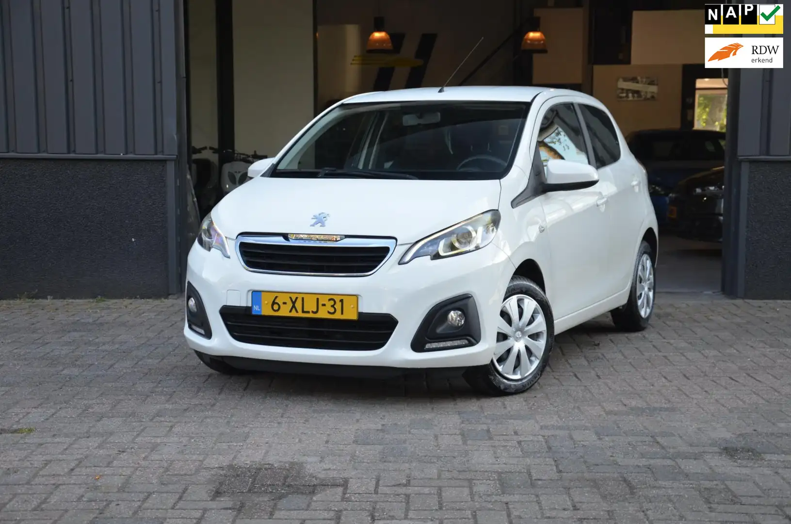 Peugeot 108 1.0 e-VTi Active NAP|AIRCO|LED Blanc - 1