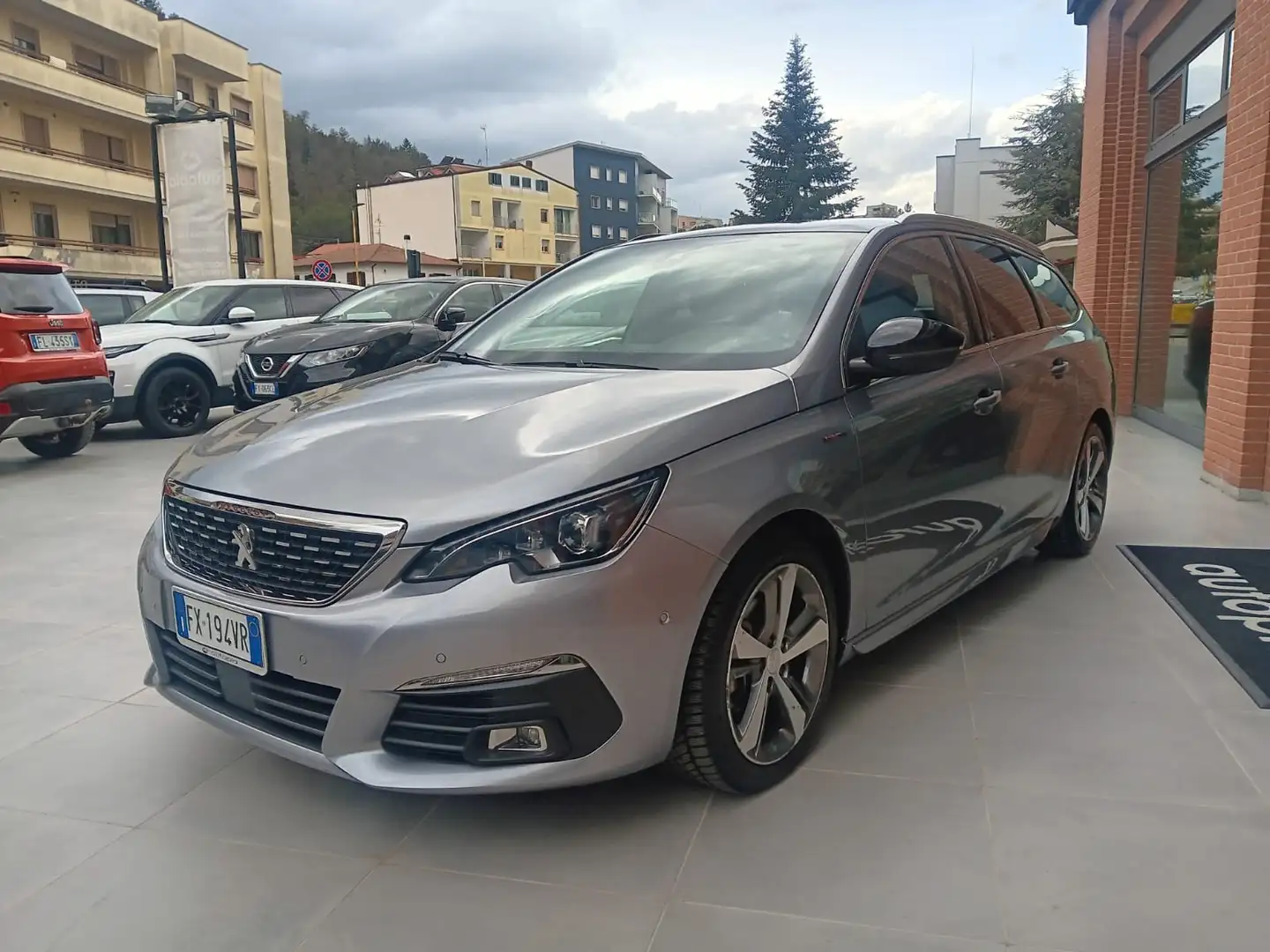 Peugeot 308 308 SW 1.5 bluehdi GT Line s Gris - 1