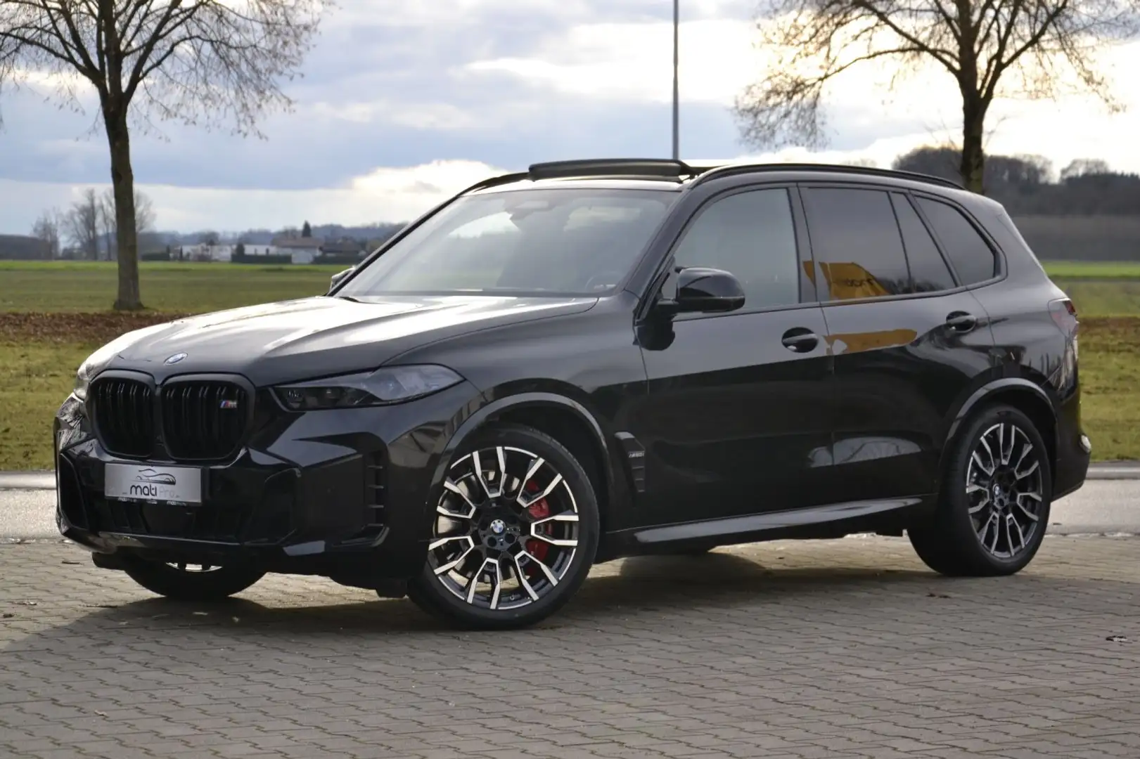 BMW X5 M60 i xDrive*360*MEMO*B&W*LASER*AHK*PANO* Schwarz - 2