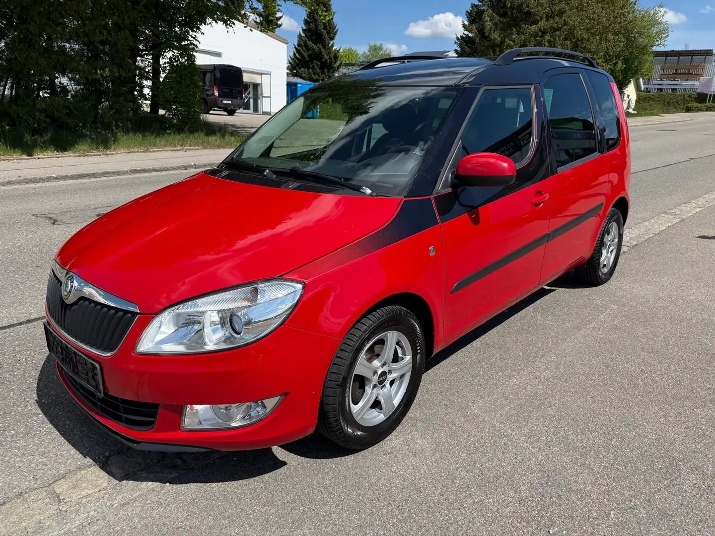 Skoda Roomster Ambition Plus Edition 1.Hd/AHK/SHZ Rot - 2