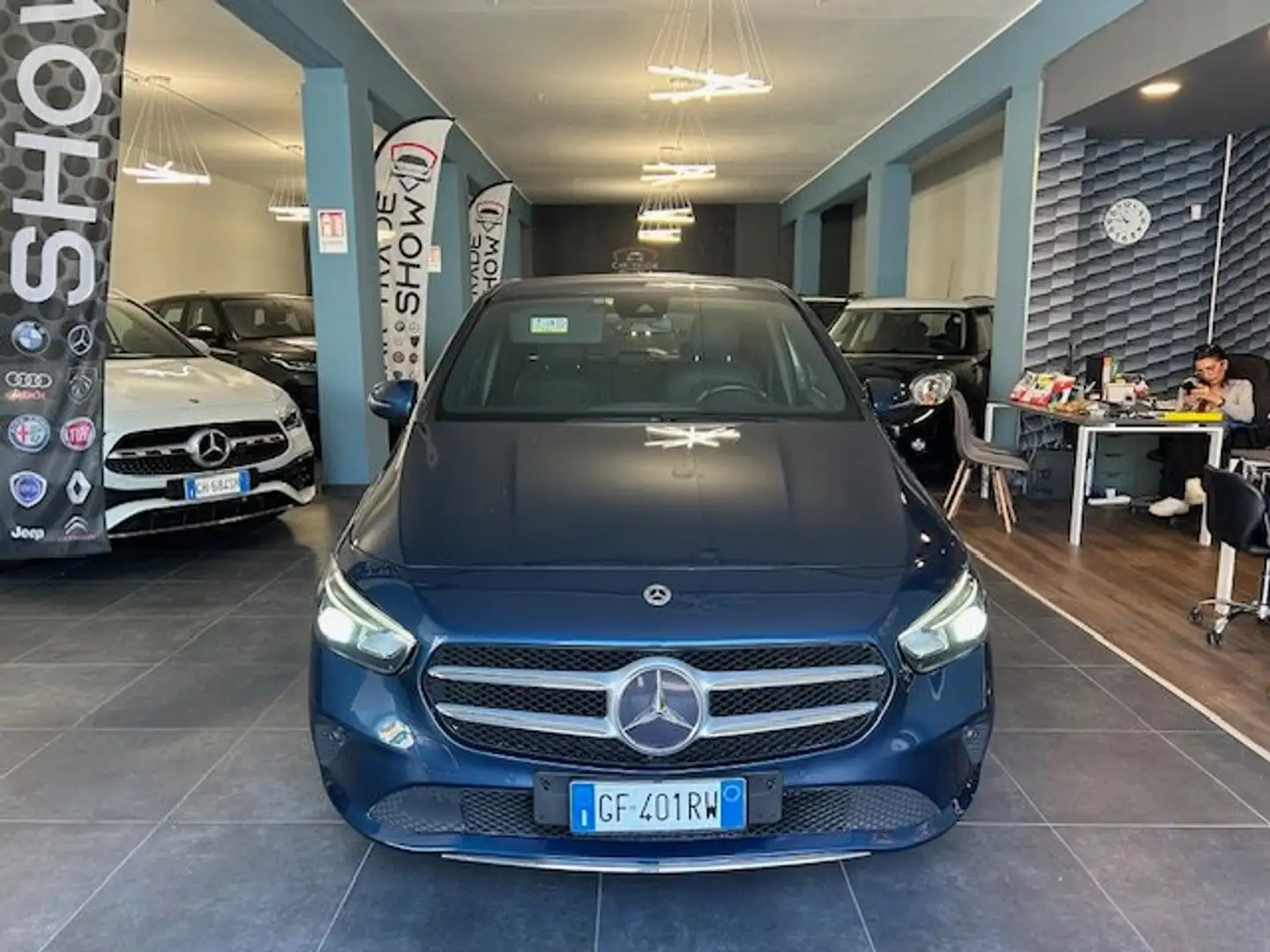 Mercedes-Benz B 180 B 180 d Business Extra auto Bleu - 2