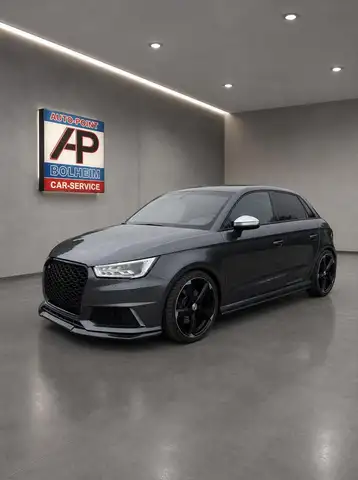 Audi S1 Sportback 2.0 TFSI quattro