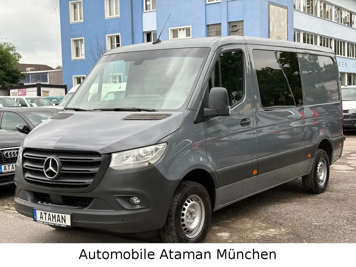 Mercedes-Benz Sprinter 316 CDI L2H1 7G-Tronic verglast / Navi Grijs - 1