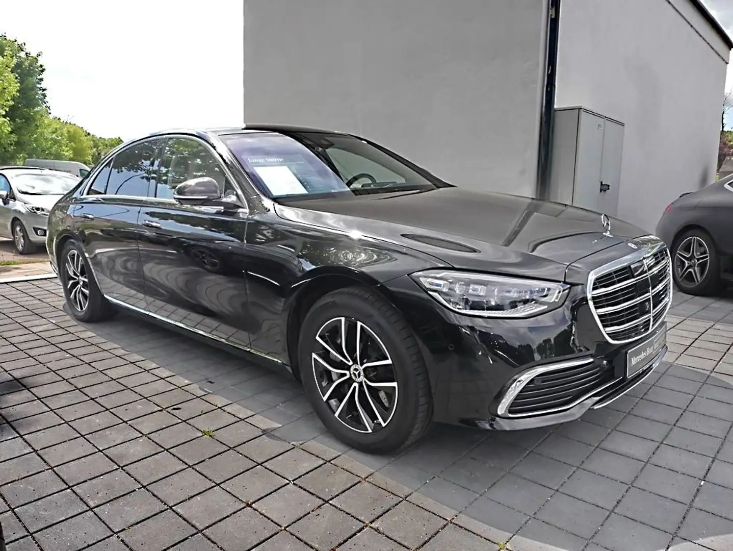 Mercedes-Benz S 500 4M Limousine PANO+MASSAGE+HUD+DIST.+Burm4D Black - 2