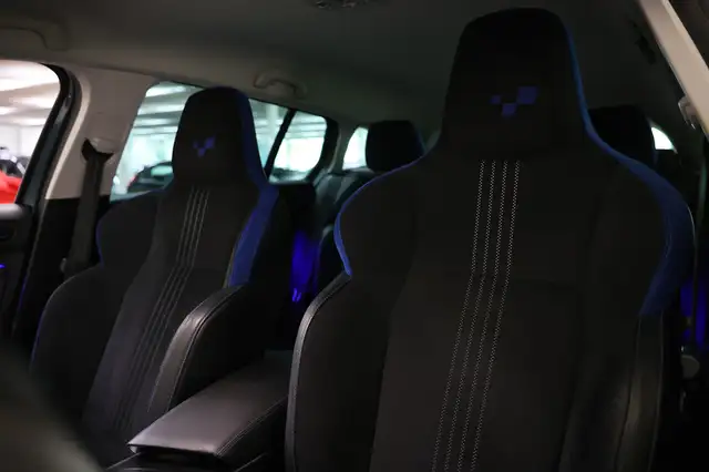 Renault Megane view 3