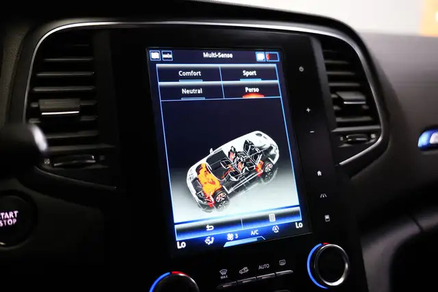 Renault Megane view 30