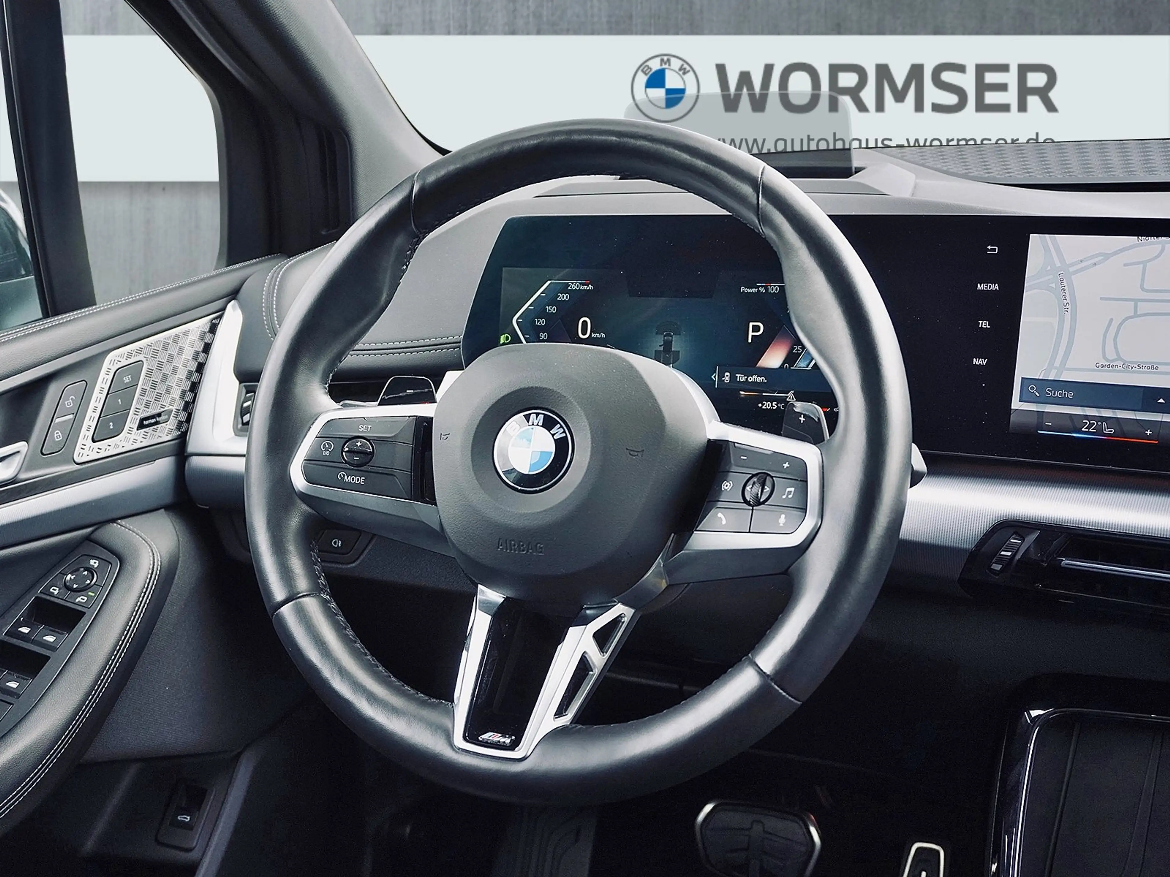 BMW 223 i Active Tourer — photo 7