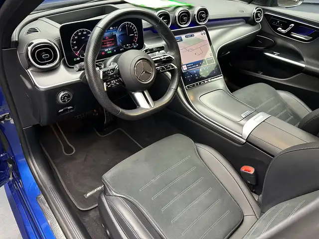 Mercedes-Benz C-Class view 17