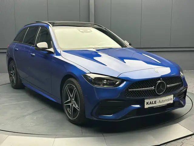 Mercedes-Benz C-Class view 7