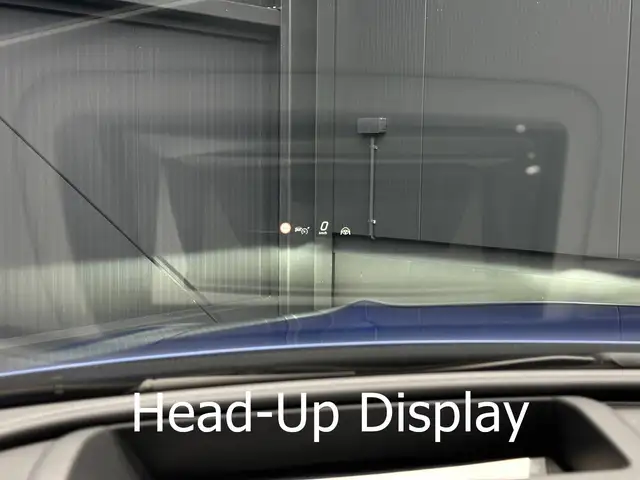 Mercedes-Benz C-Class view 20