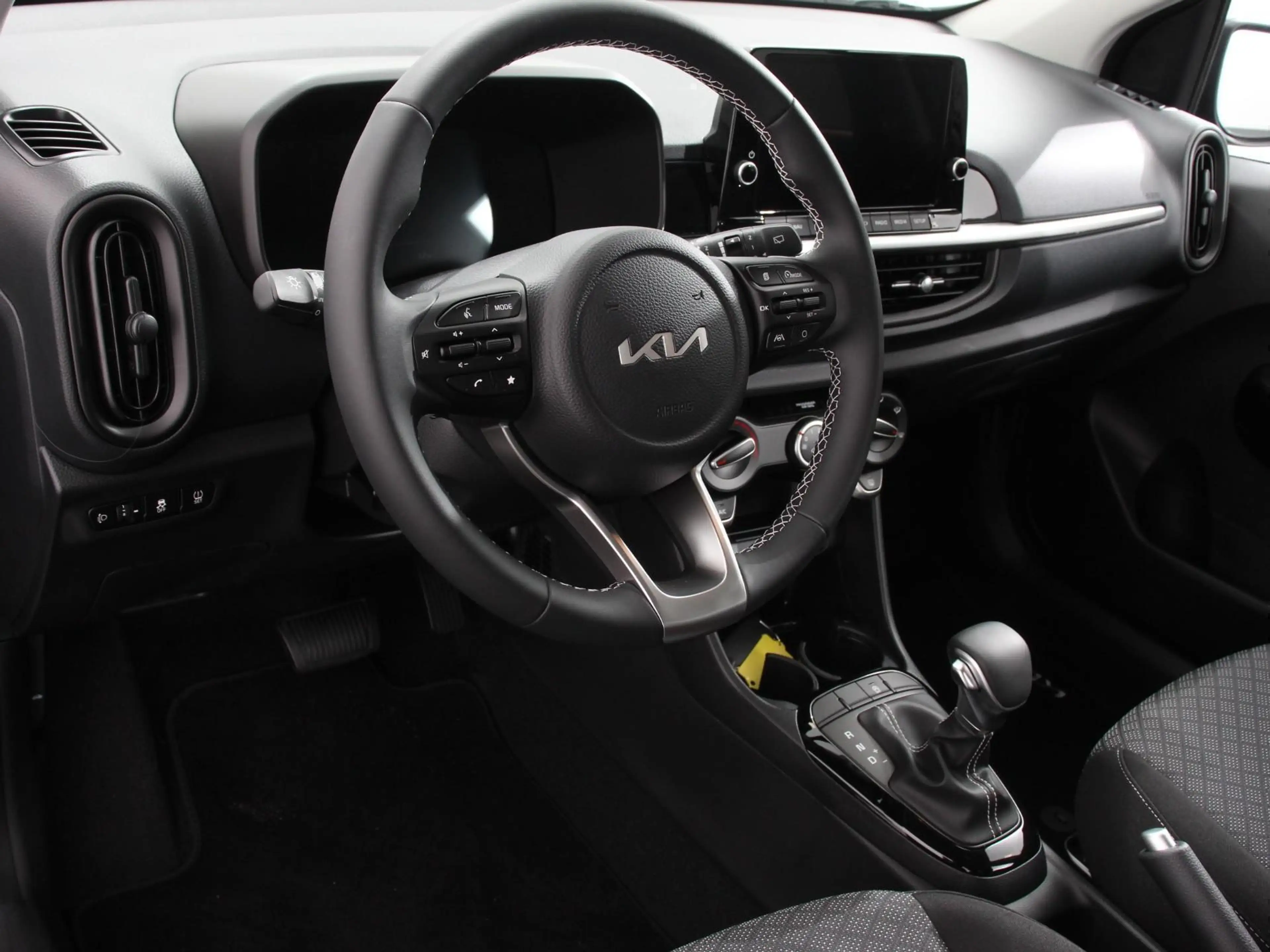 Kia Picanto 1.0 DPI Automaat DynamicLine Navigatie Apple Carpl — photo 2