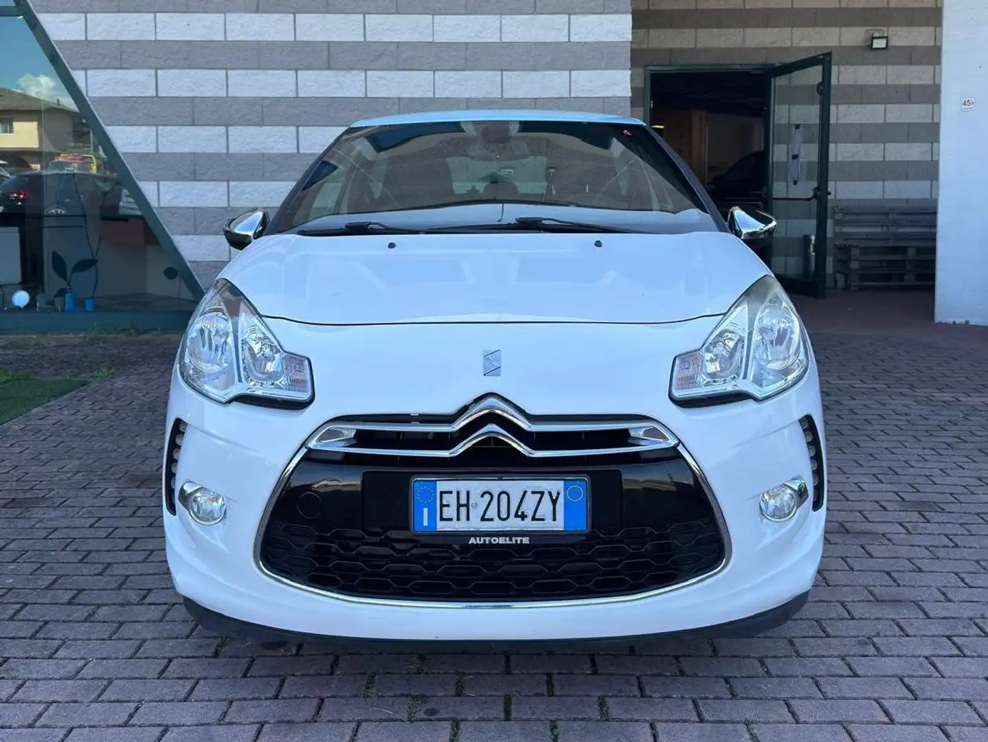 Citroen DS3 DS3 1.4 hdi Chic 70cv Wit - 1