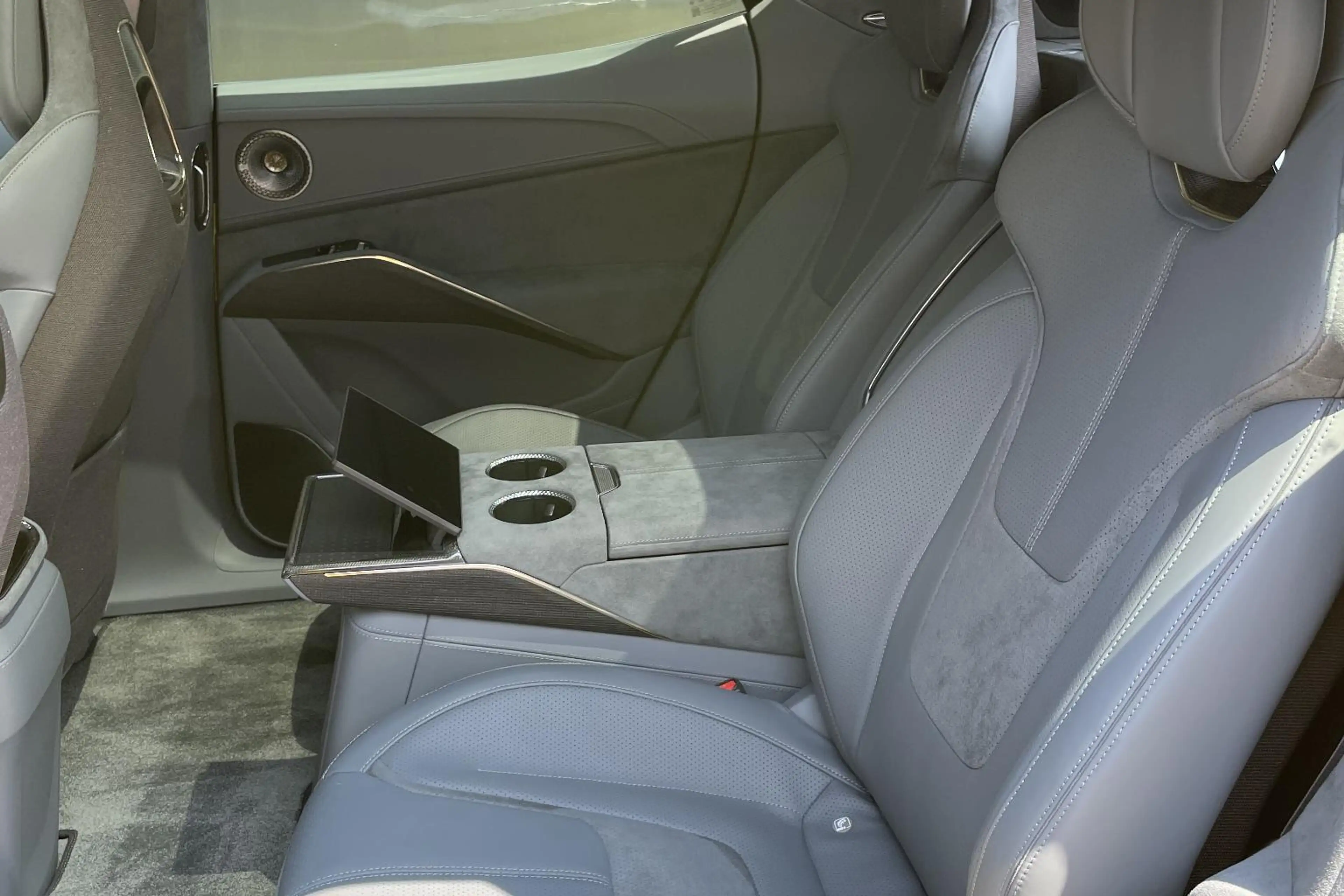 Lotus Eletre *S 4WD 605PK / 112 kWh Executive seats | Exterieur — photo 12