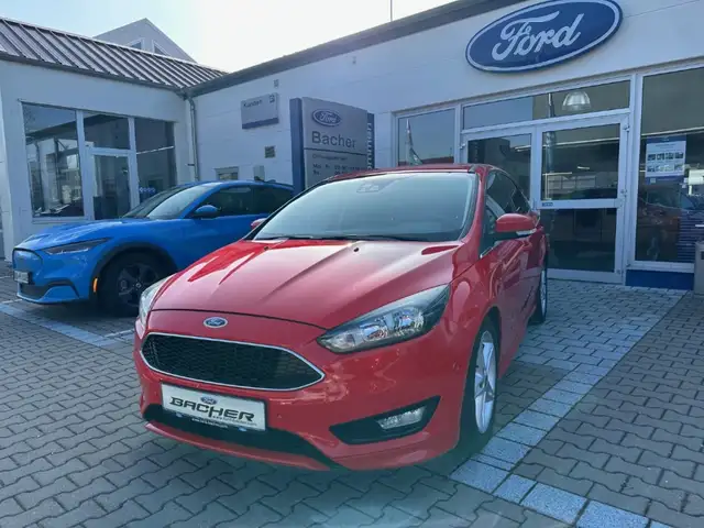 Ford Focus Lim. 1.0 TITANIUM SPORT-PAKET WINTER SHZ PDC