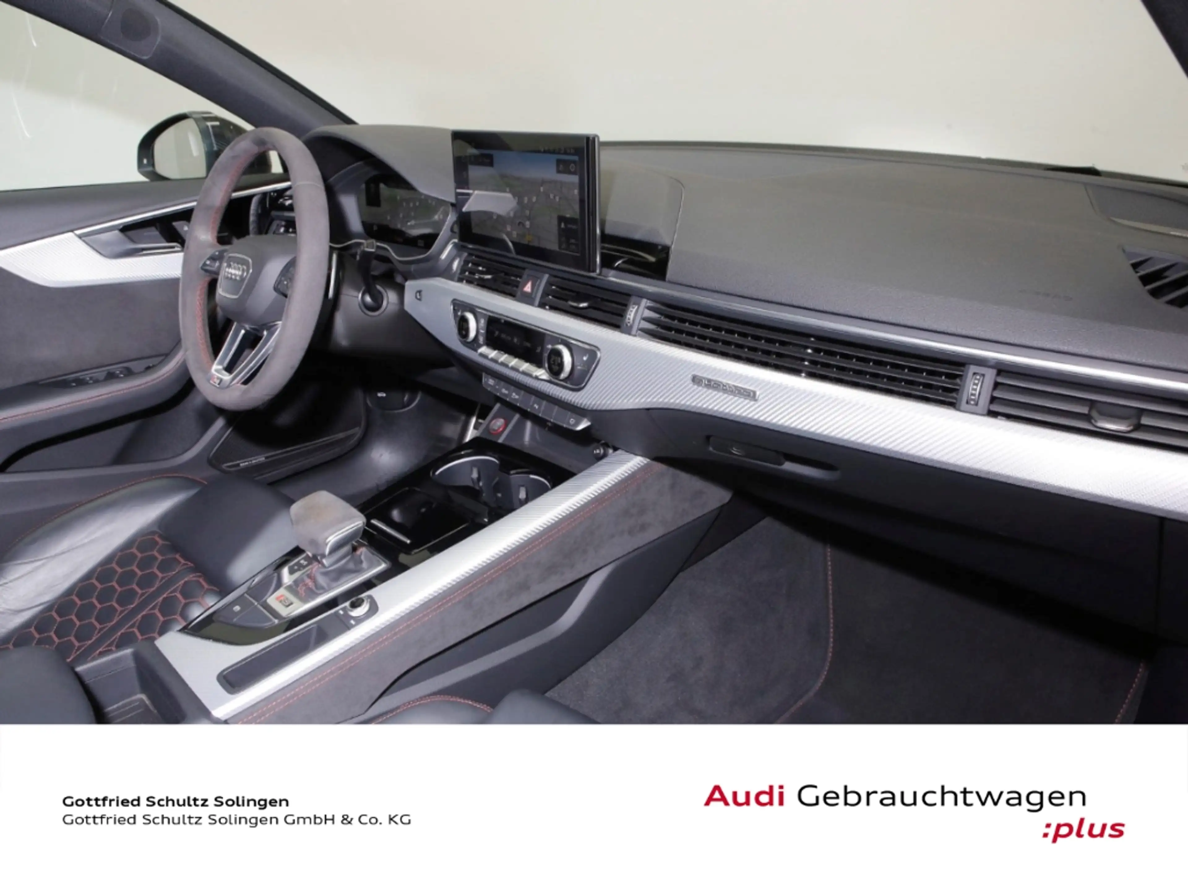 Audi RS4 Avant 2.9 TFSI Matrix BuO Pano — photo 9