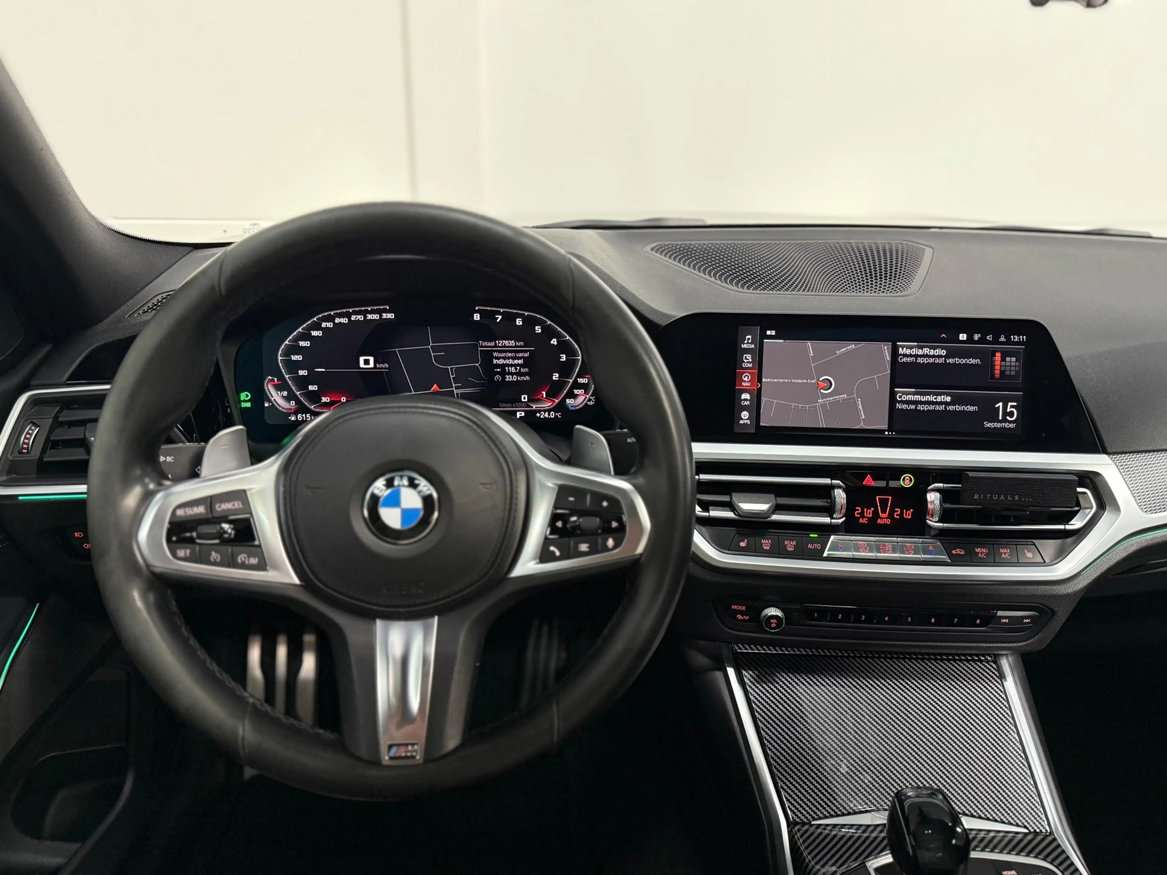 BMW 330 3-serie 330i M Pakket Pano H&K 360Cam BlindSpot De — photo 8