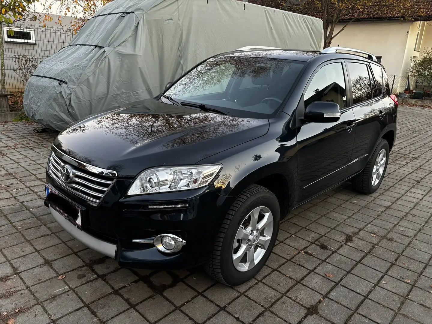 Toyota RAV 4 2.2 D-4D 4x4 - 1