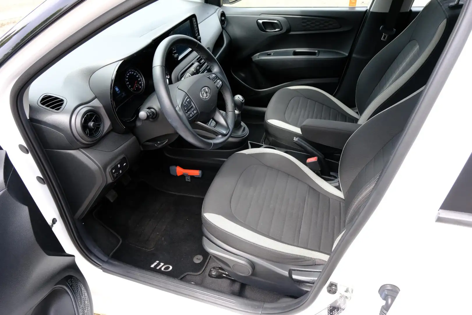 Hyundai i10 1.0 Comfort 5-drs Airco|Apple CarPlay Wit - 2