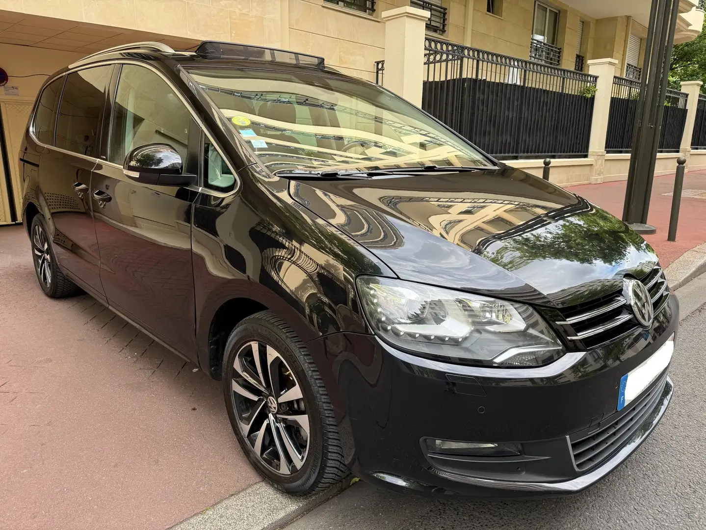 Volkswagen Sharan 12500ht 2.0 TDI 150CH IQ.DRIVE DSG6 Nero - 2