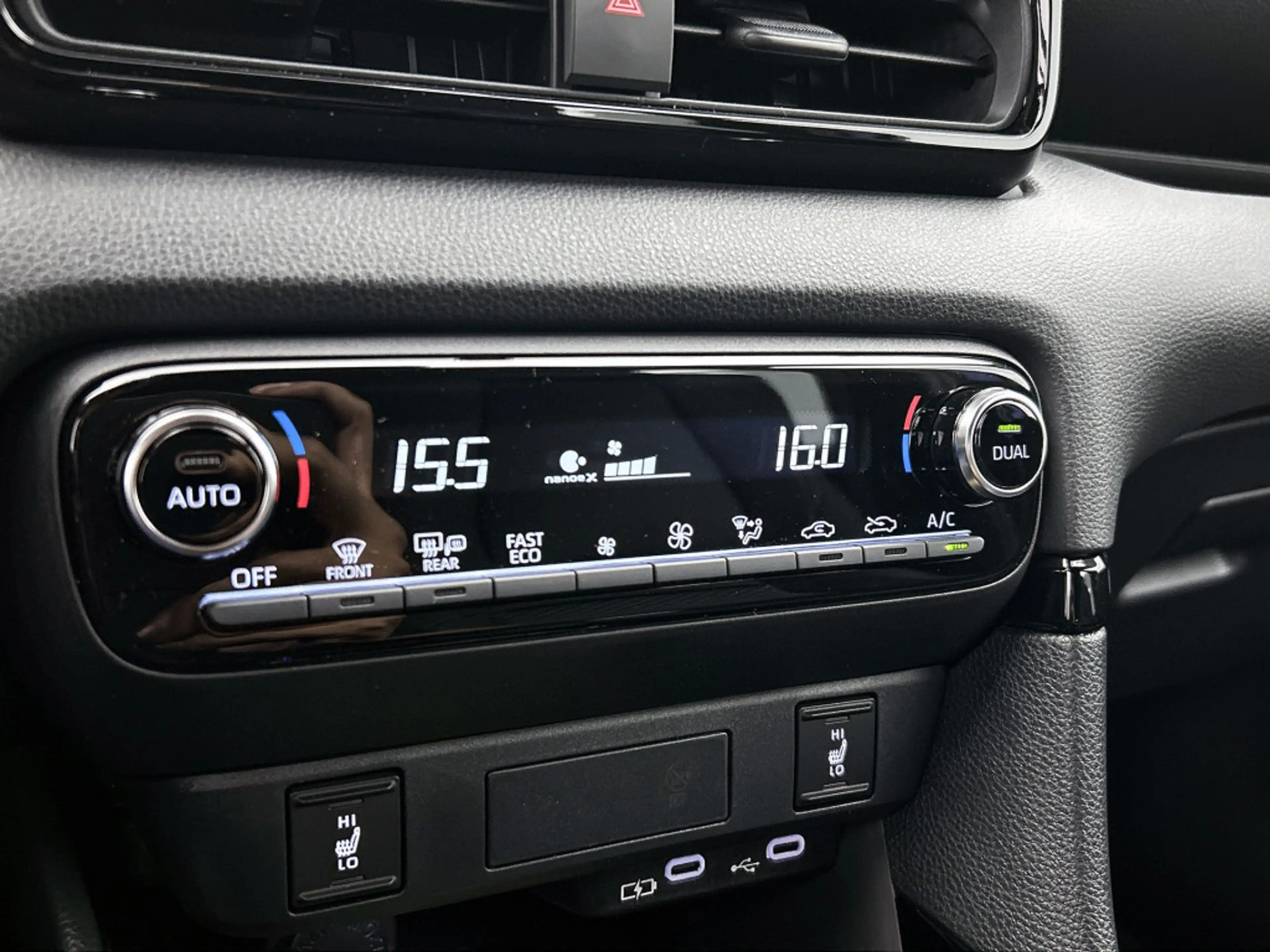 Toyota Yaris 1.5 Hybrid 130 Executive Actie — photo 15