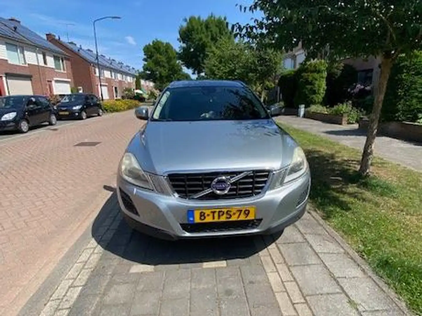 Volvo XC60 XC60 2.4 D5 AWD Summum Zilver - 1