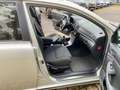 Toyota Avensis Kombi 2.2 D Travel/Gepflegter Zustand Silber - thumbnail 9