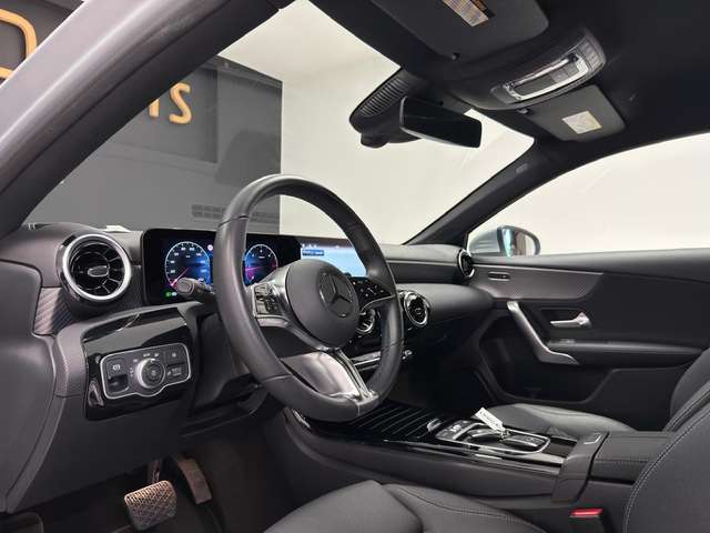 Mercedes-Benz A 180 — photo 14