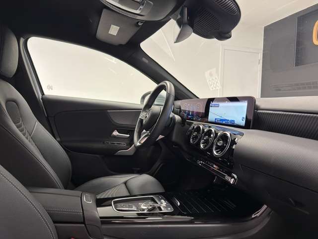 Mercedes-Benz A 180 — photo 13