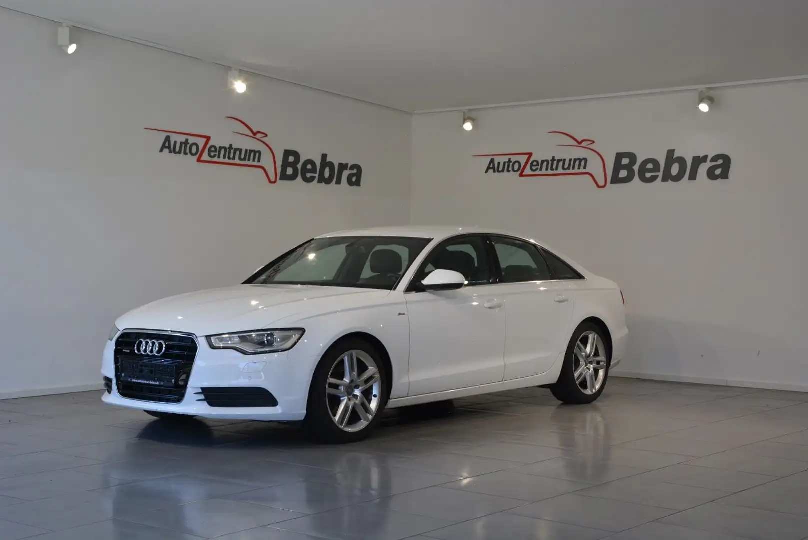 Audi A6 Lim. 3.0 TDI quattro S-Line Sport Plus AHK Weiß - 1
