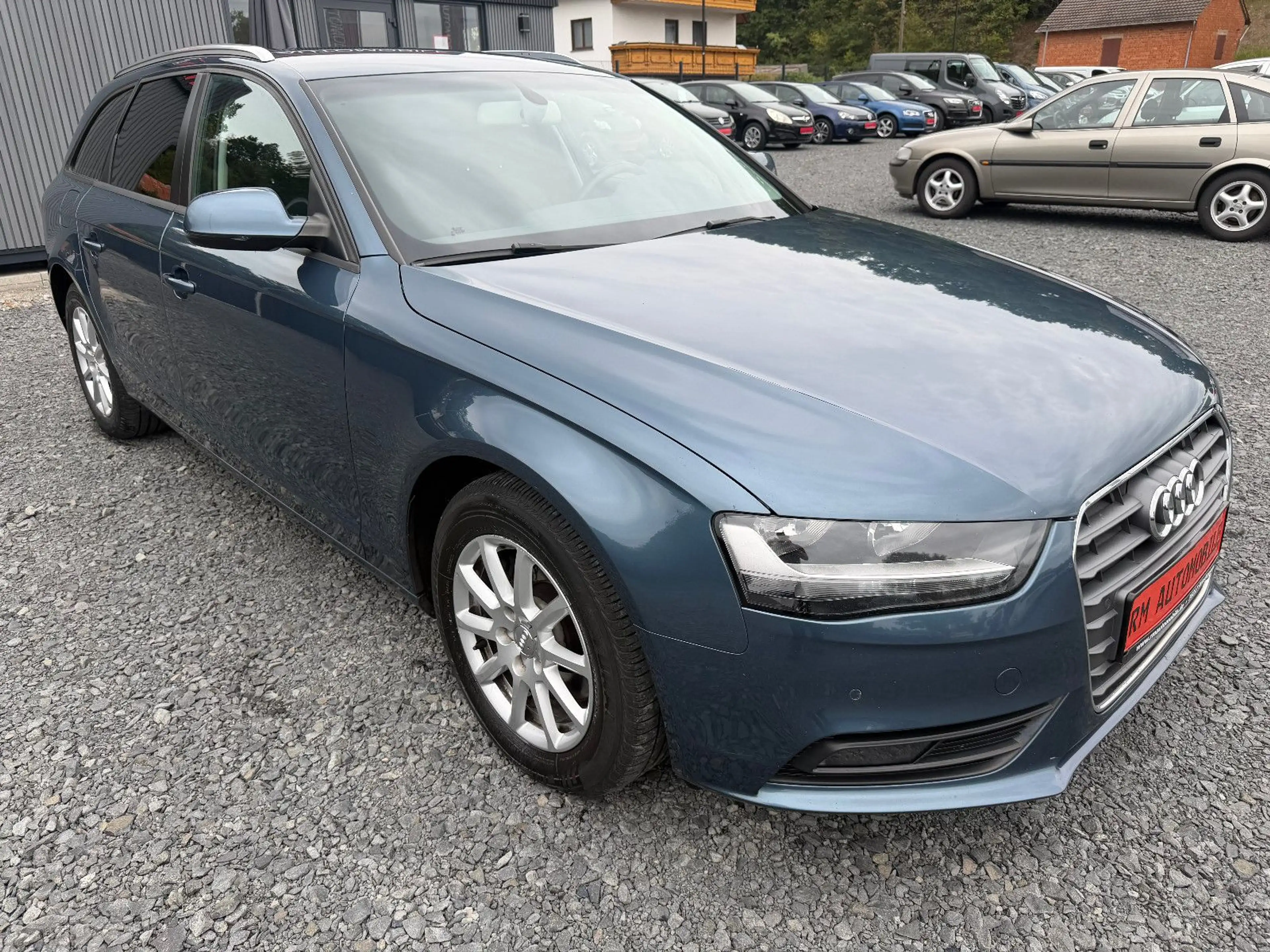 Audi A4 2.0TDI Avant NAVI/PDC/AHK — photo 3