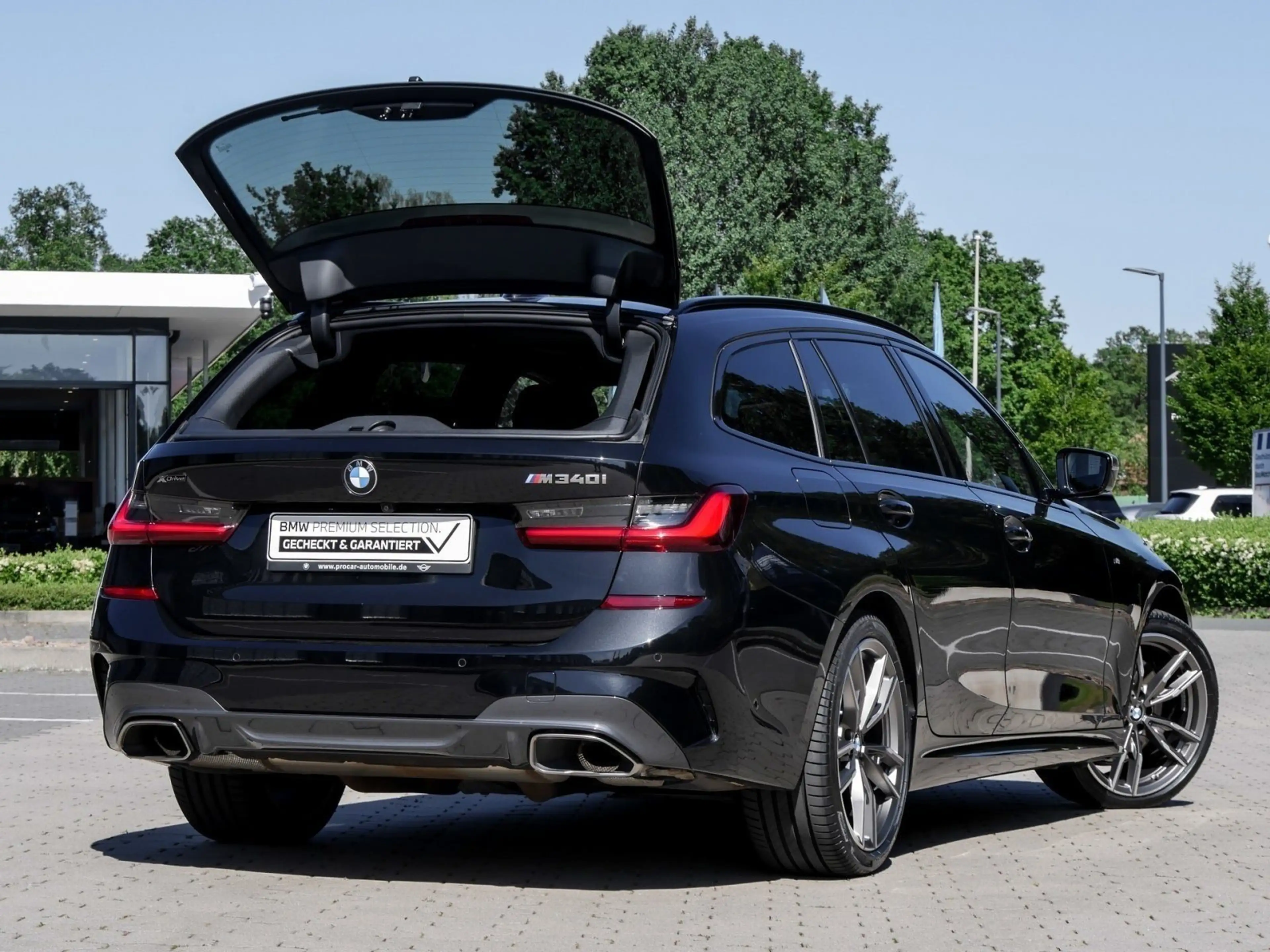BMW 340 M340i xDrive HUD, Laser, Drive Ass Prof, Pano — photo 15