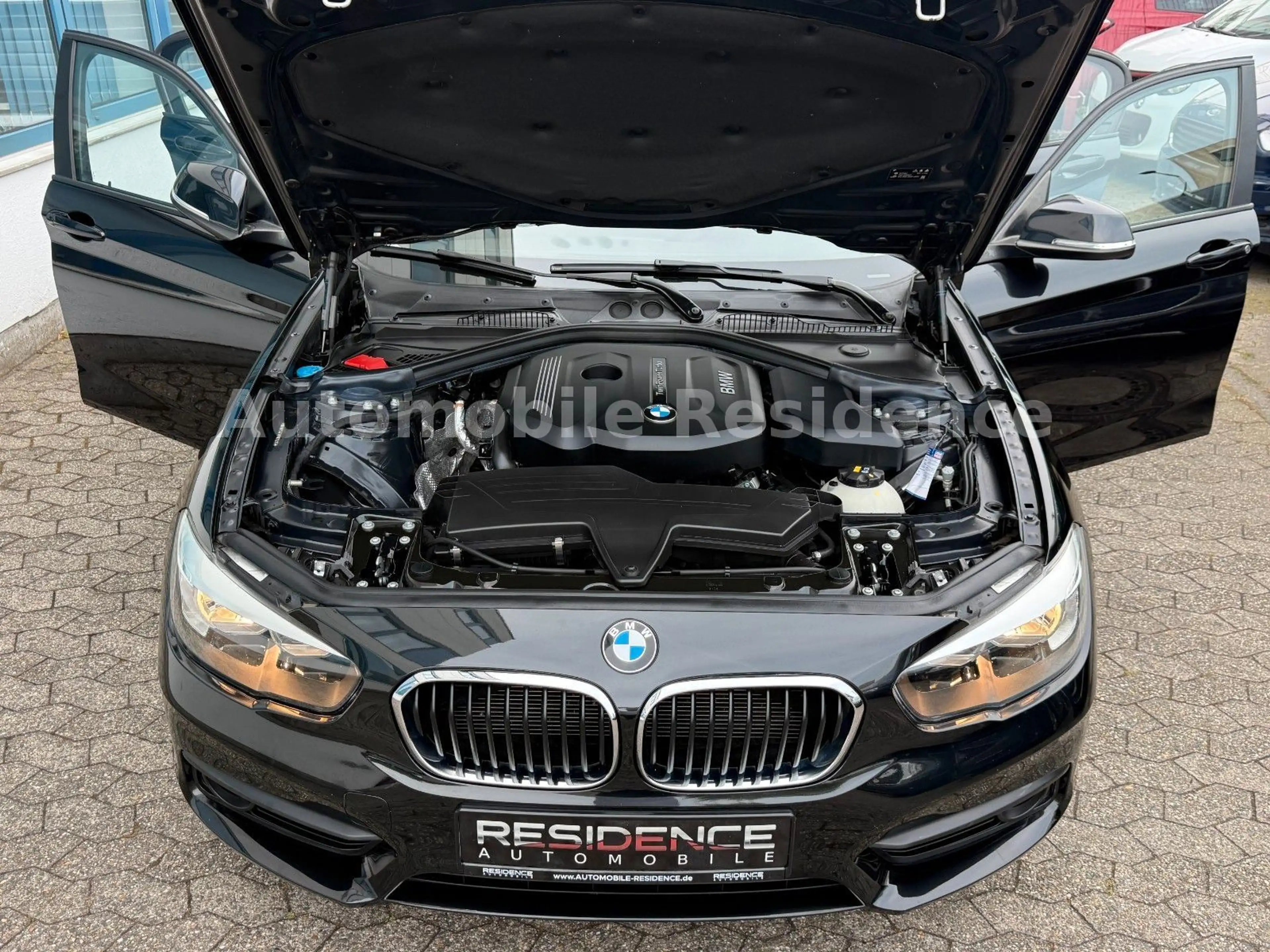 BMW 118 1 Lim. Advantage*NAVI*MFL*PDC*SHZ*ACC*LED*1V — photo 13