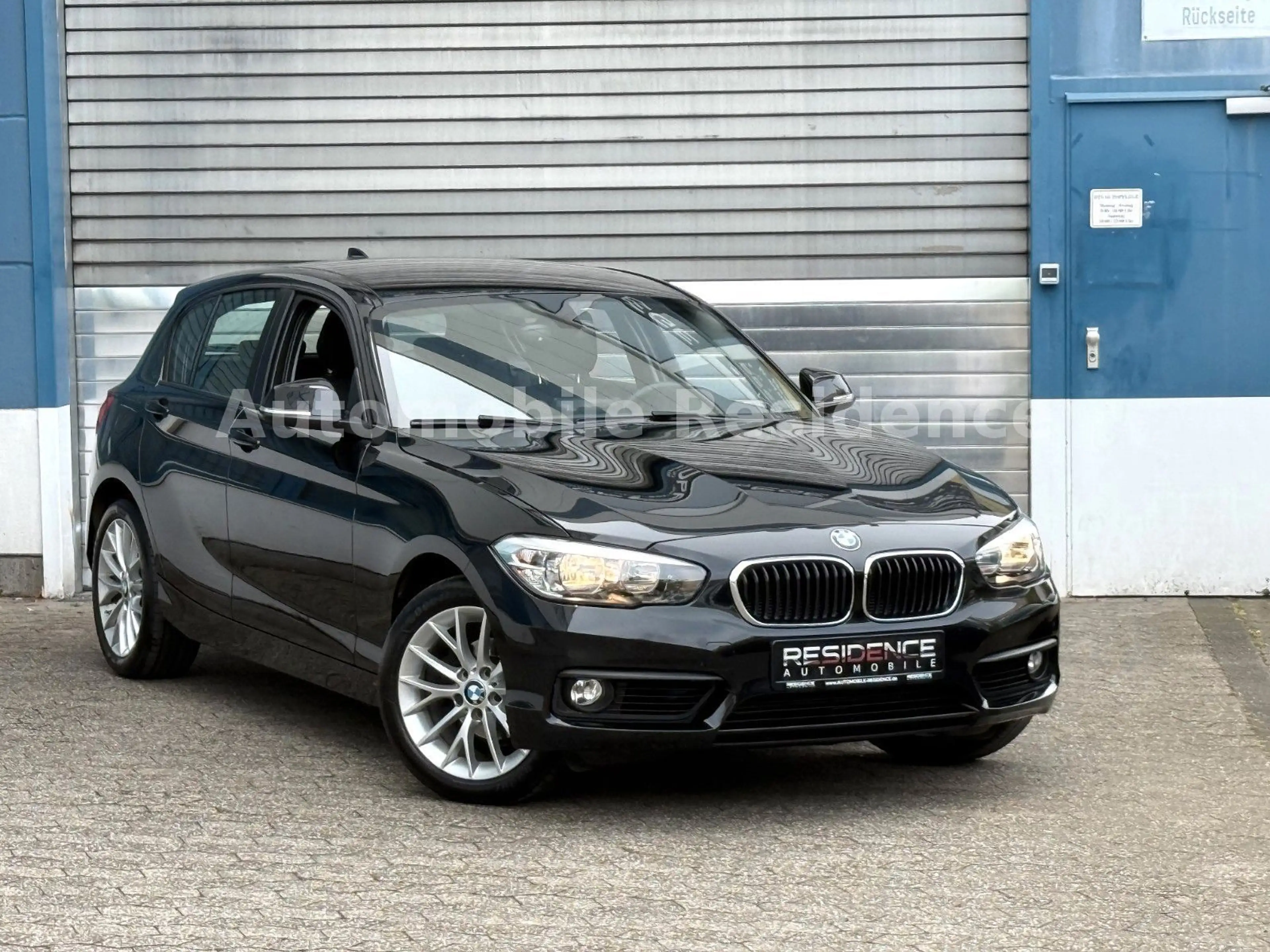 BMW 118 1 Lim. Advantage*NAVI*MFL*PDC*SHZ*ACC*LED*1V