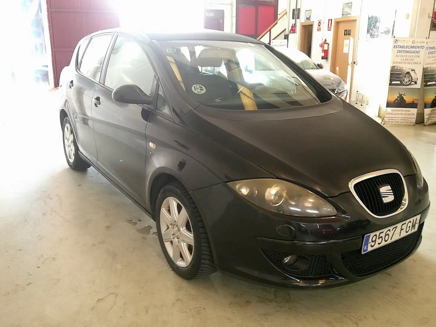 SEAT Toledo 2.0TDI Sport-up Negro - 2