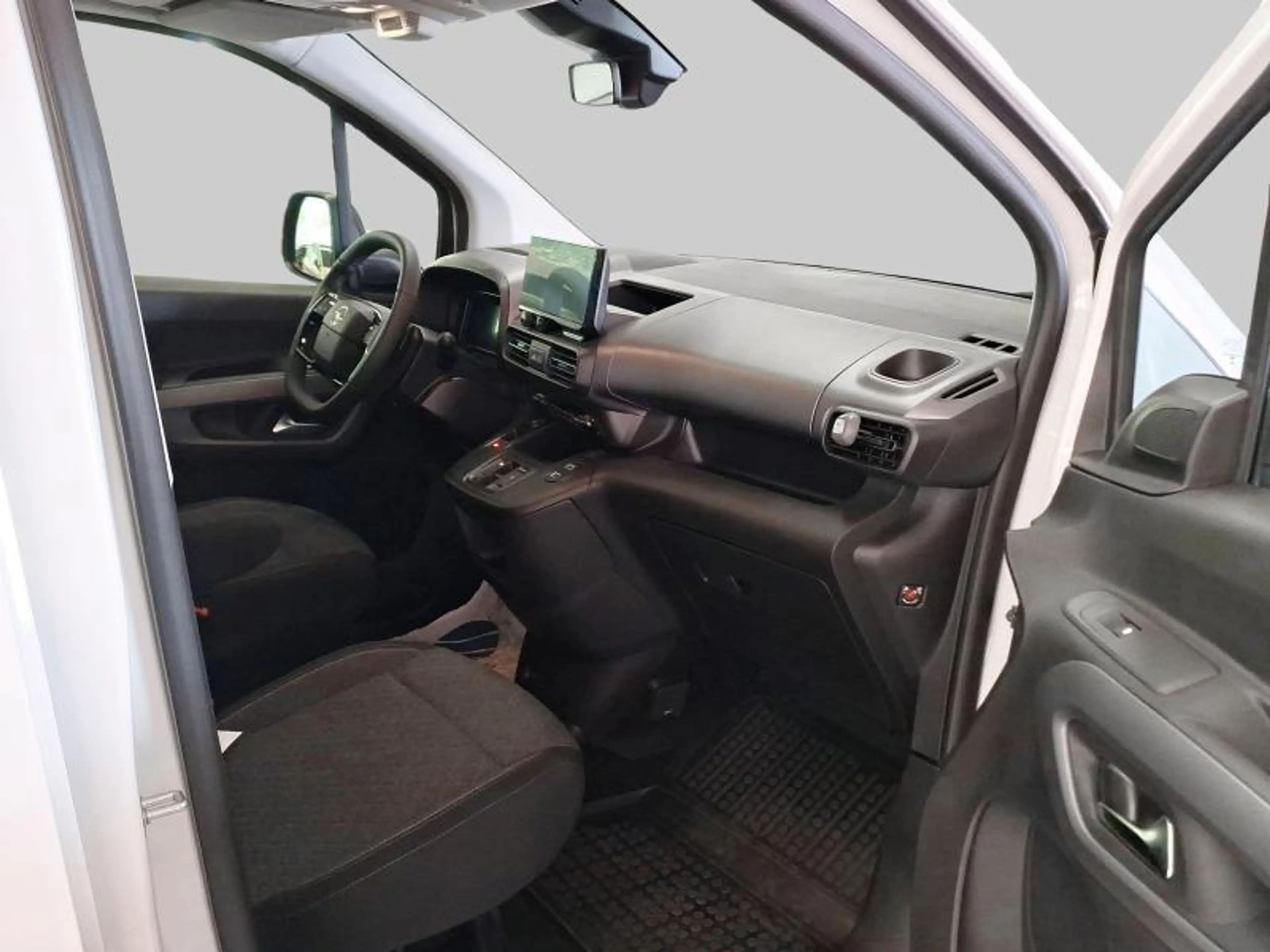 Opel Combo Life gs — photo 9