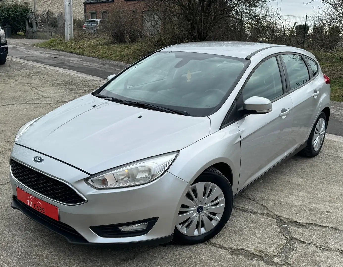 Ford Focus 1.0 EcoBoost Business Edition Gris - 1
