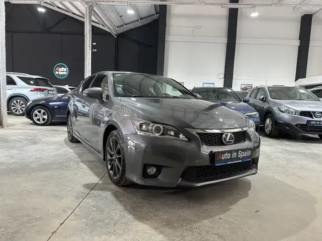 Lexus CT 200h F Sport