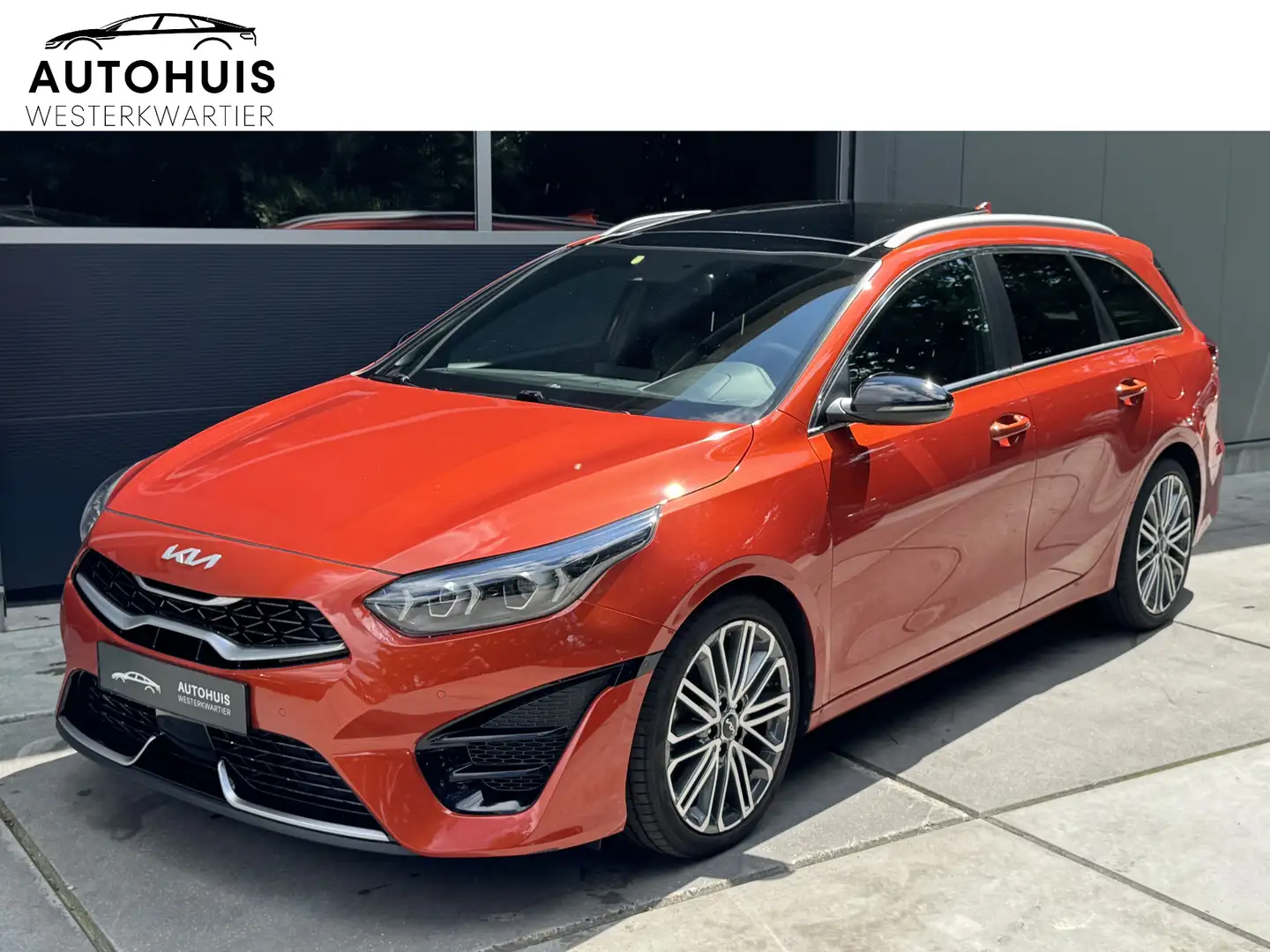 Kia Ceed SW / cee'd SW Sportswagon 1.5 T-GDi 160PK Automaat GT-PlusLine P Orange - 1