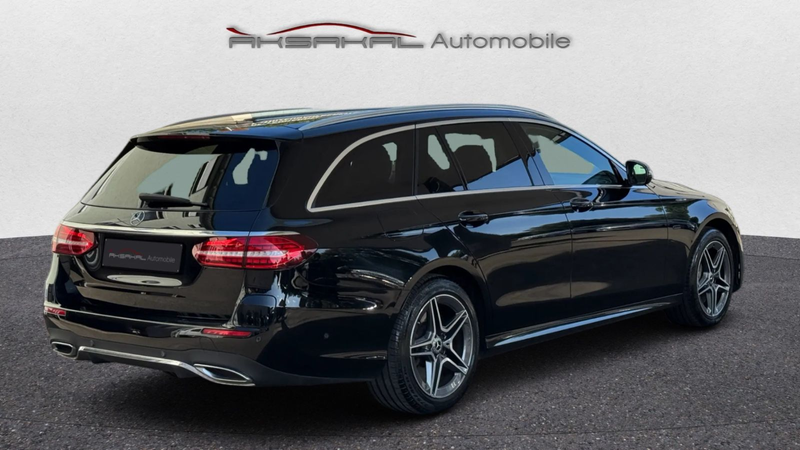 Mercedes-Benz E 300 de 4Matic*AMG Line*Widescreen*Leder*LED* — photo 4