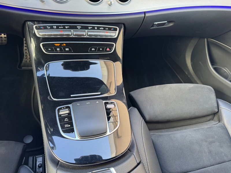 Mercedes-Benz E 300 de 4Matic*AMG Line*Widescreen*Leder*LED* — photo 15